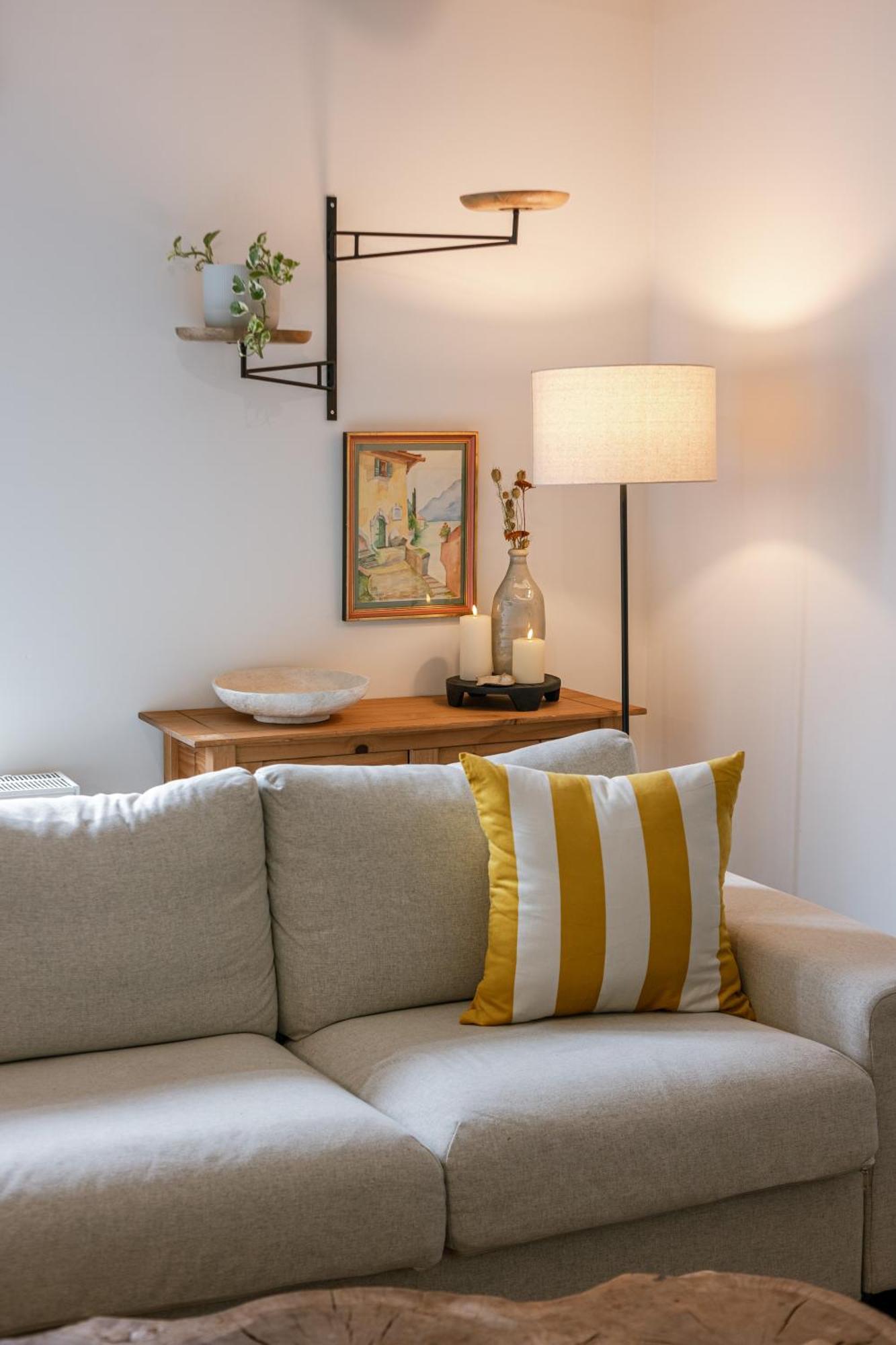 Right In The City Center Your Ghent Getaway Екстер'єр фото