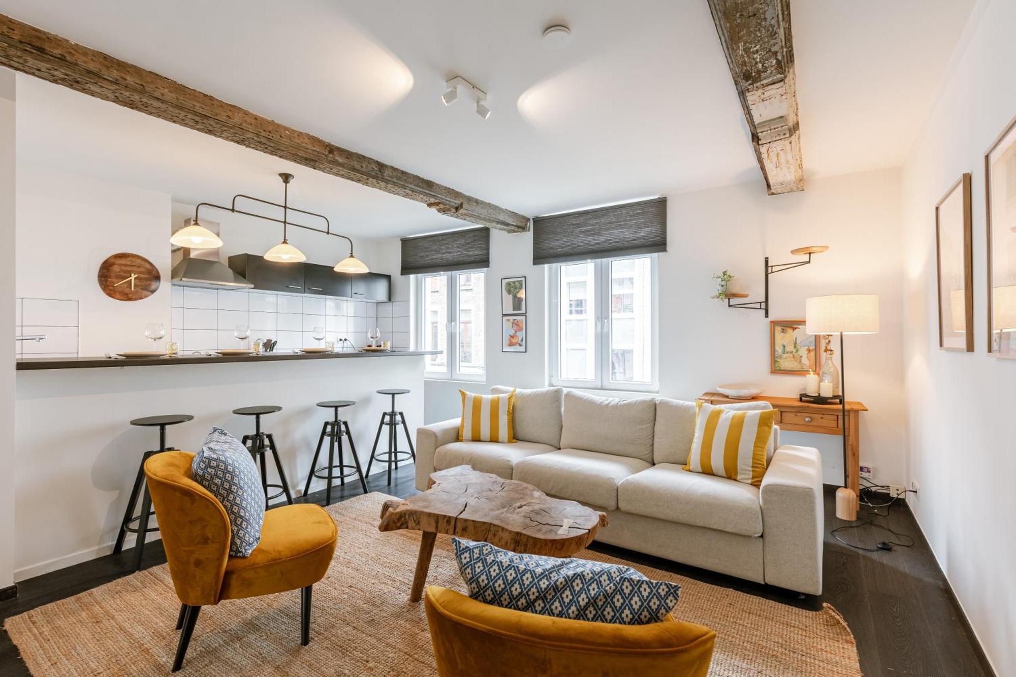 Right In The City Center Your Ghent Getaway Екстер'єр фото
