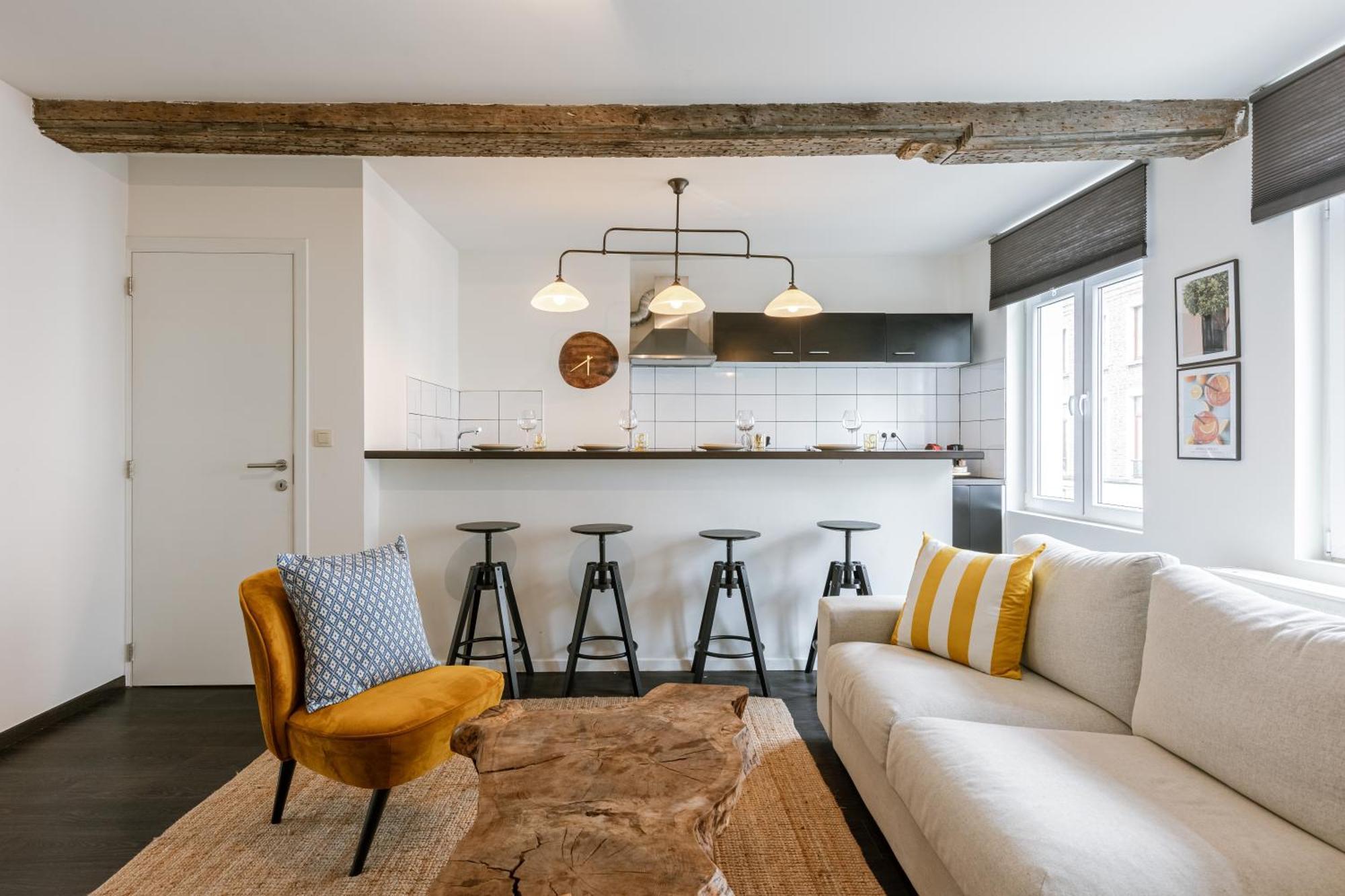 Right In The City Center Your Ghent Getaway Екстер'єр фото